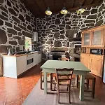 Casa Do Arte - Peaceful Retreat With A Pool Near Guimaraes Sao Torcato (Braga)