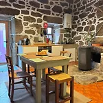 Casa Do Arte - Peaceful Retreat With A Pool Near Guimaraes Ferienhaus *