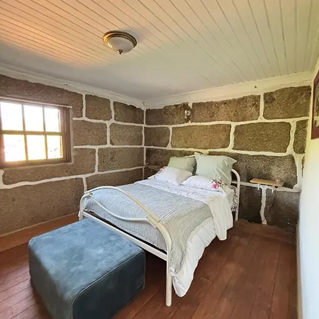 Casa Do Arte - Peaceful Retreat With A Pool Near Guimaraes