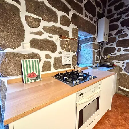 Сasa de vacaciones Casa Do Arte - Peaceful Retreat With A Pool Near Guimaraes