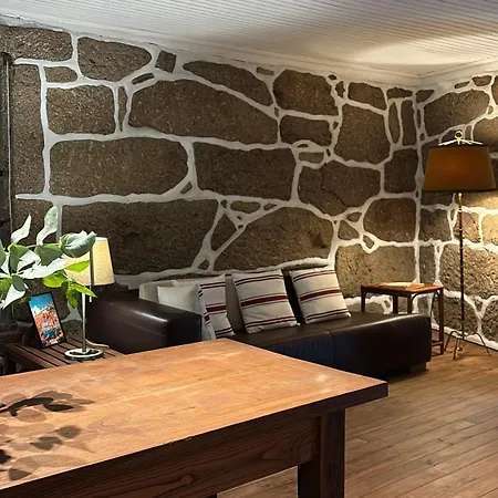 Casa Do Arte - Peaceful Retreat With A Pool Near Guimaraes *