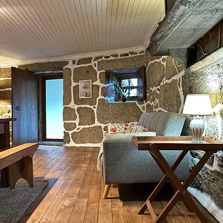 Casa Do Arte - Peaceful Retreat With A Pool Near Guimaraes * Sao Torcato (Braga)