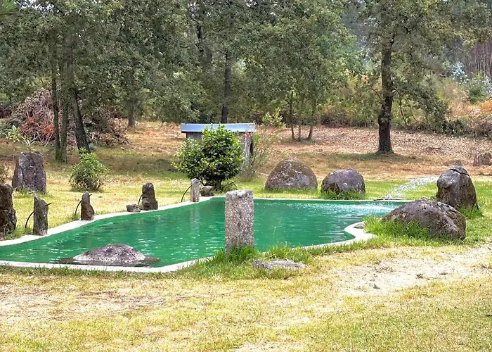 Casa Do Arte - Peaceful Retreat With A Pool Near Guimaraes