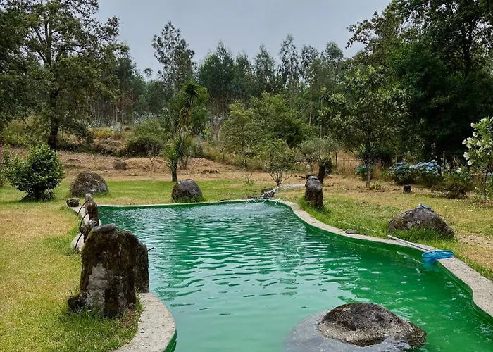 Casa Do Arte - Peaceful Retreat With A Pool Near Guimaraes *