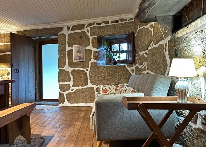 Casa Do Arte - Peaceful Retreat With A Pool Near Guimaraes * Sao Torcato (Braga)